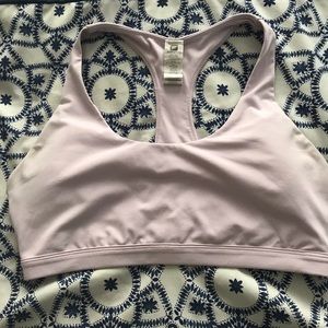 Fabletics Kessler sports bra